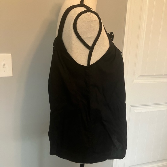 Black summer top - Picture 5 of 10